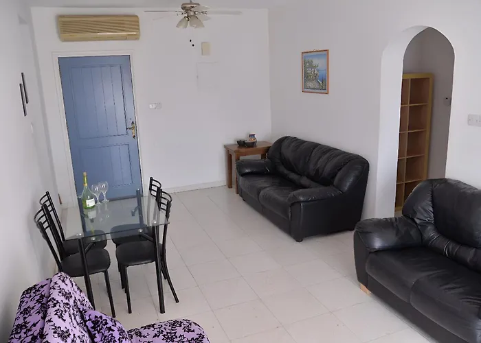 Paradise Gardens Cozy Oasis With Ac, Wifi, And Pool